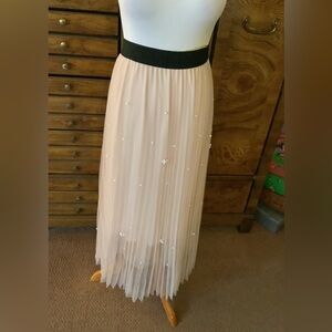 NWOT Women’s Pleated Skirt with Pearl  embellishment.